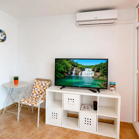 Agata Views Apartment *